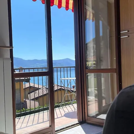 Happy Guest - View And Pool Apartment Riva di Solto